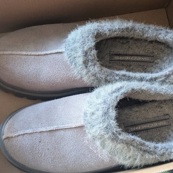 SKECHERS Grey Fortress Women's Slip On Clog Suede Slippers - Size 7 - Picture 7 of 9